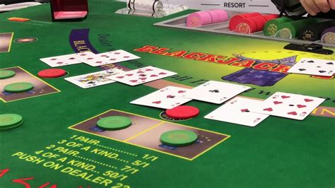 play blackjack switch.